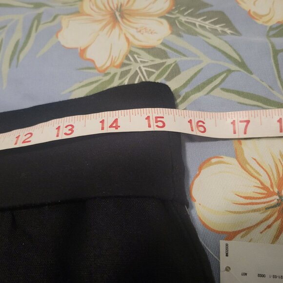 Old Navy Size Medium Linen Wide Leg Fold Over Waist Panel Black Pants- NWT - Picture 6 of 9